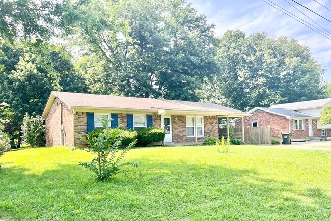 Building Photo - 203 Redbud Dr