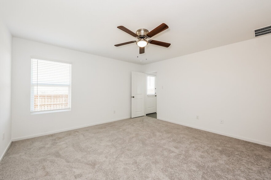 Building Photo - 1228 Canyon Wren Dr