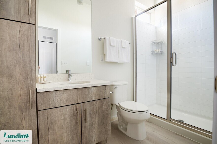 Building Photo - 3024-3024 Zuni St