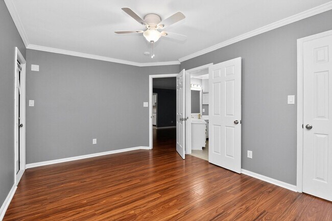 Building Photo - Amazingly and rarely available home that is literally on the greenway.