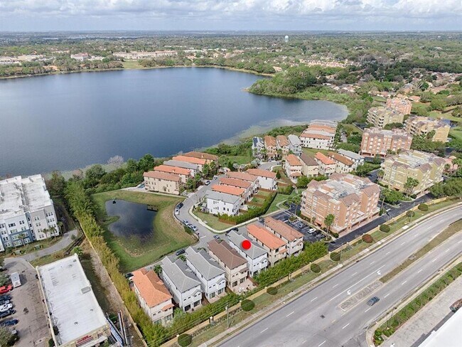Building Photo - 7661 Toscana Blvd