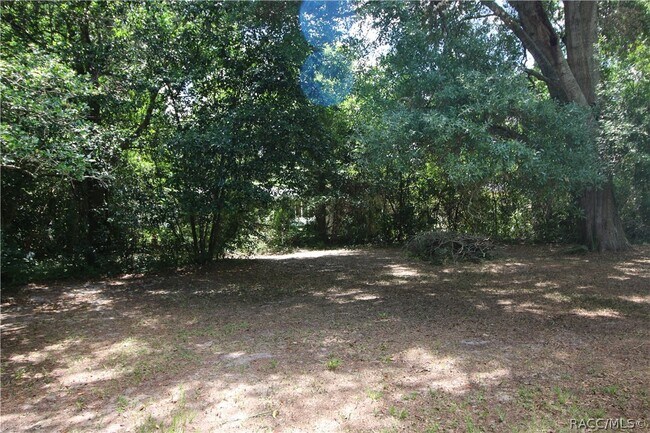 Building Photo - 13 S Washington St