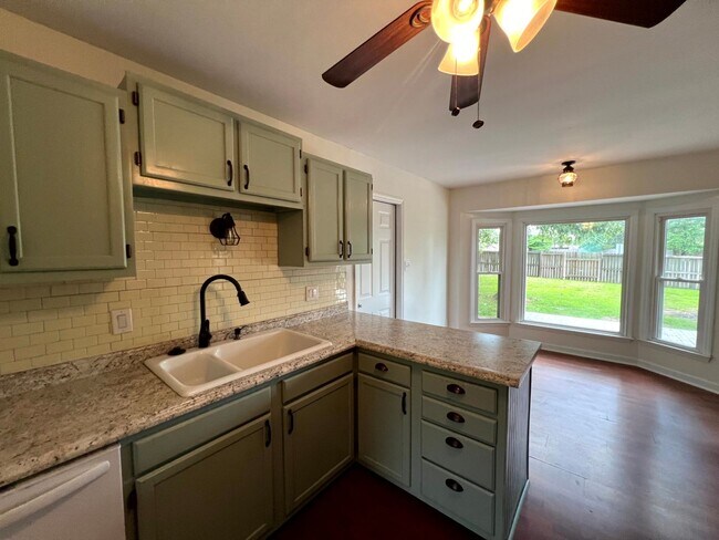 Building Photo - 1133 Paddington Pl