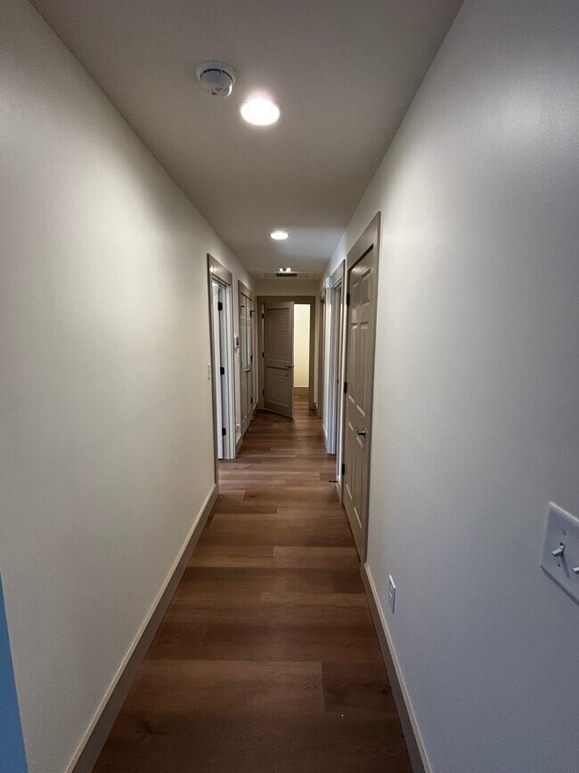 Main Hall Way - 2335 Ford Rd