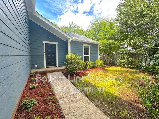 Building Photo - 11824 Larkridge Ct