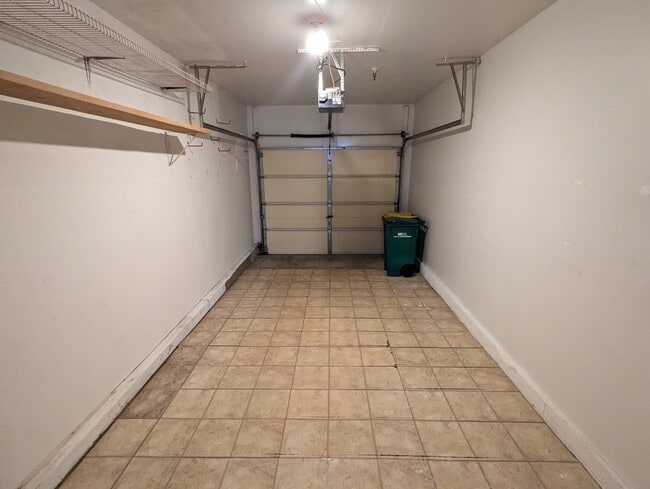 Building Photo - 690 Mill Cir