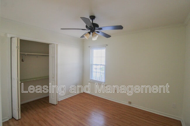 Building Photo - 2004 Vestry Dr