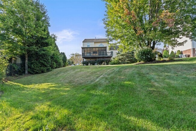 Building Photo - 602 Cassandra Dr