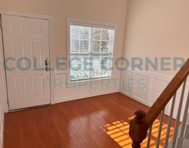 Building Photo - 4964 Wyngate Village Dr