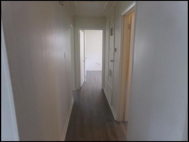 Building Photo - 204 Dobbs St