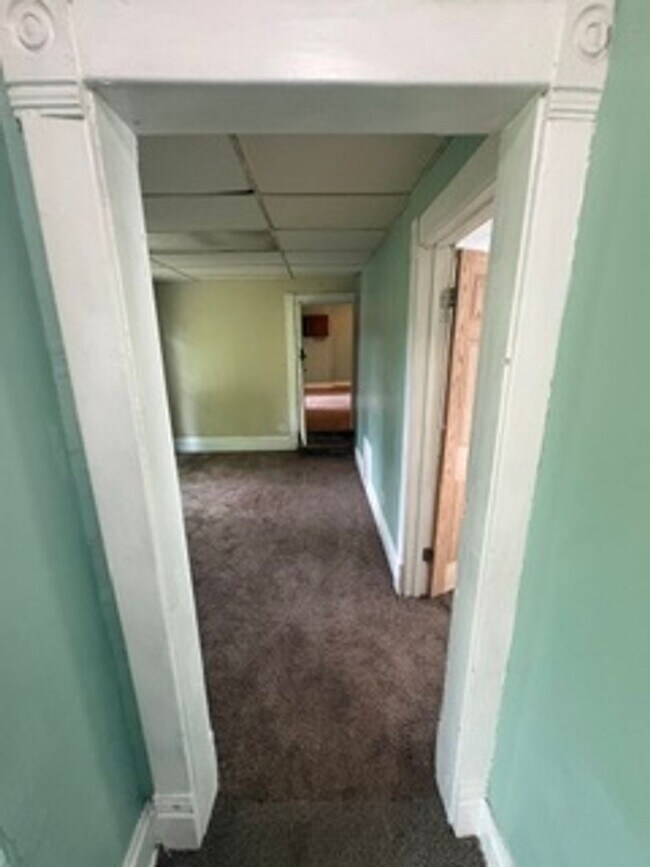 Building Photo - 4 bedroom single family home in Peoria for Rent
