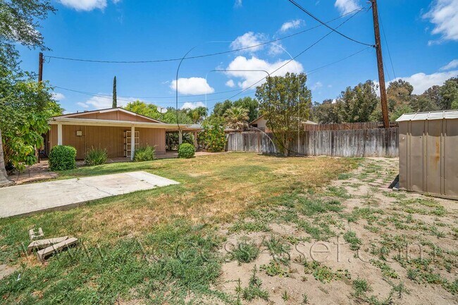 Building Photo - Charming 3 Bed/2 Bath Home In the Heart Of Old Town Temecula!