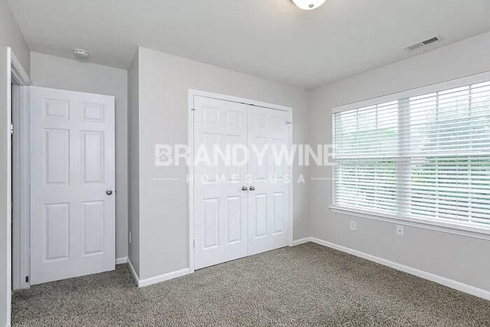 Building Photo - 3825 Fircrest Dr