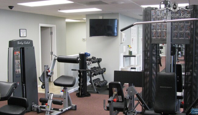Fitness Center - 10667 Oak Bend Way
