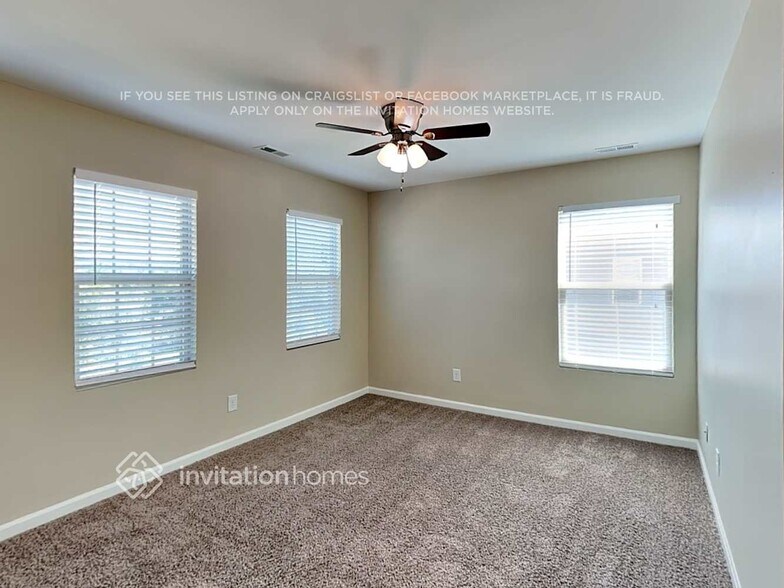 Building Photo - 128 Gilden Way