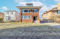 Building Photo - 7324 S South Shore Dr