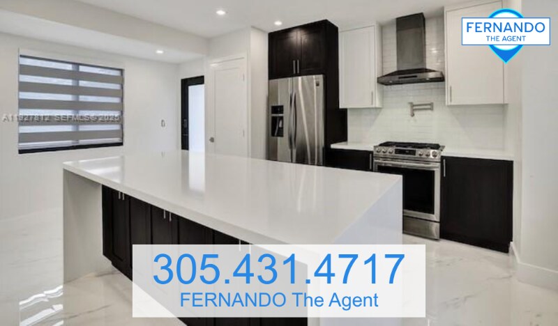 Building Photo - 7881 Hope St