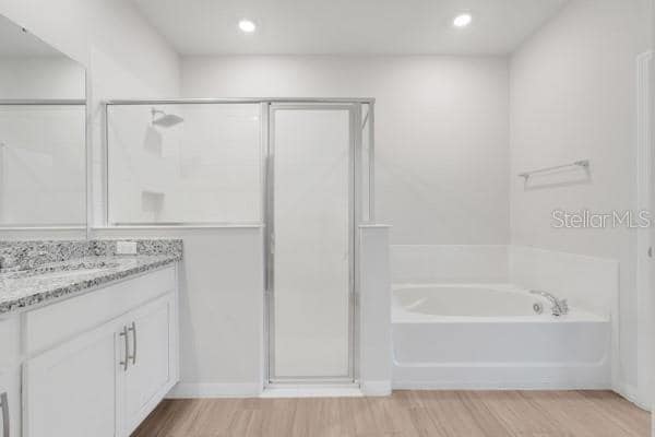 Building Photo - 2398 Greenwood Oak Dr