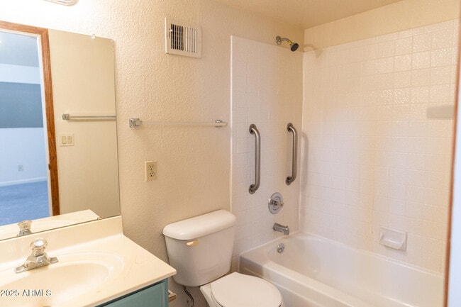 Building Photo - 4901 S Calle Los Cerros Dr