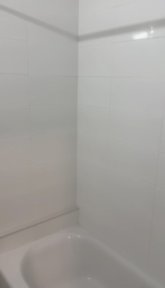 Building Photo - 4854 Brown St