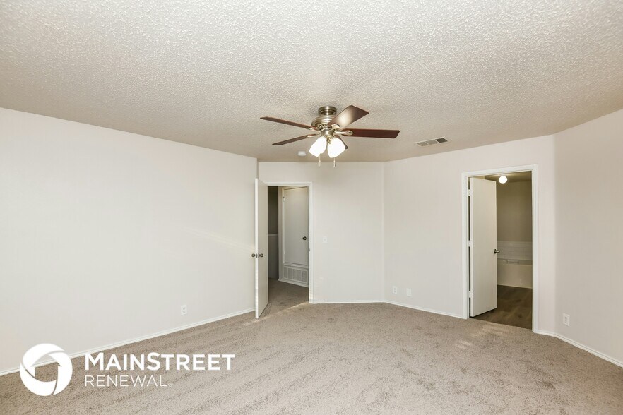 Building Photo - 1220 Cheyenne Ct