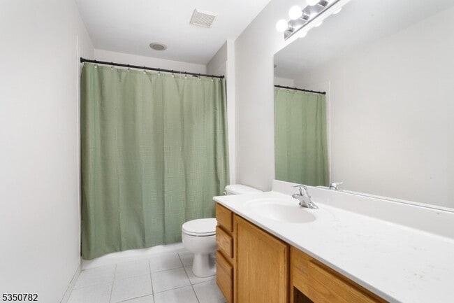 Building Photo - 29 Winding Way