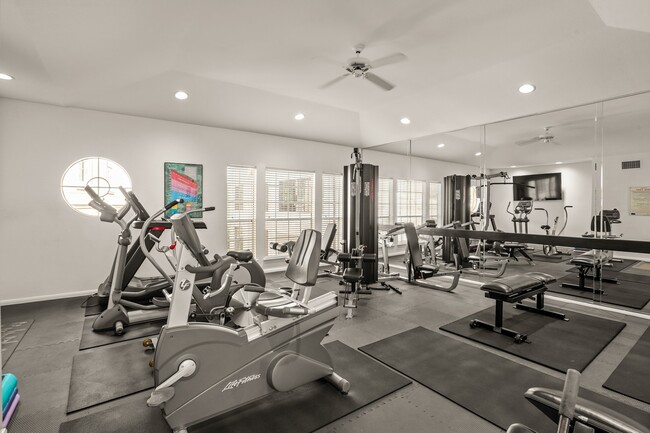 Building Photo - 3231 Allen Pkwy