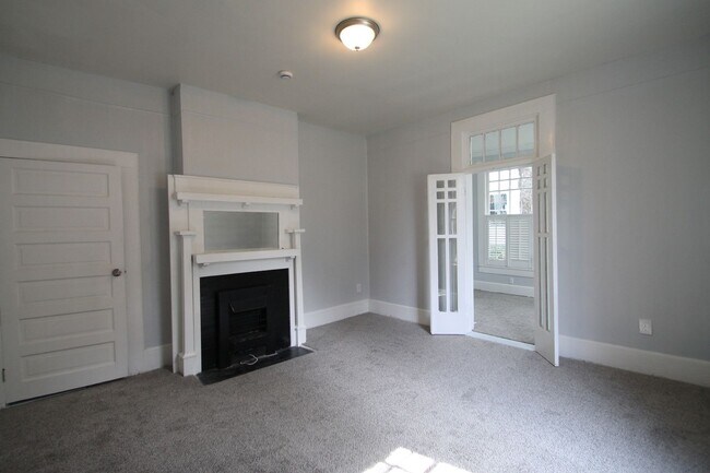 Building Photo - Exclusively Offered by Muse Realty Rentals, LLC