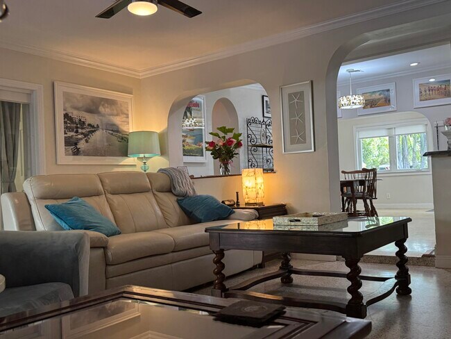 Building Photo - 3209 Norfolk St