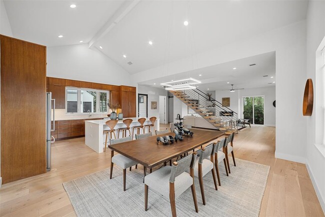 Building Photo - 5001 Shoal Creek Blvd