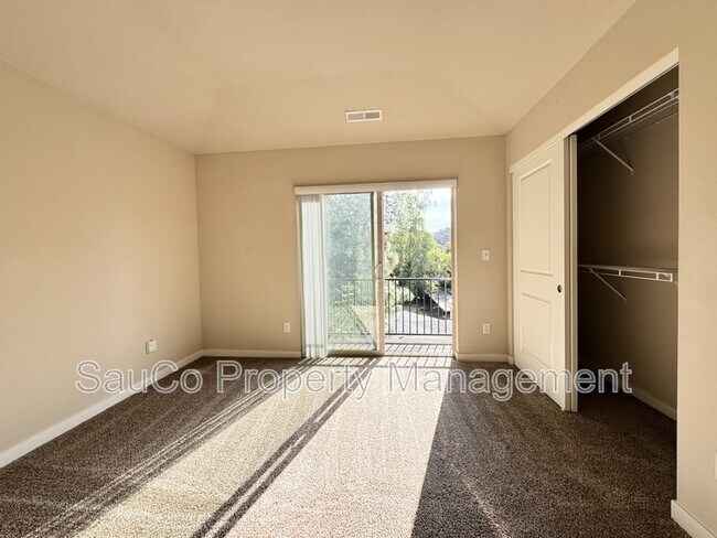 Building Photo - 10438 SW Akilean Terrace