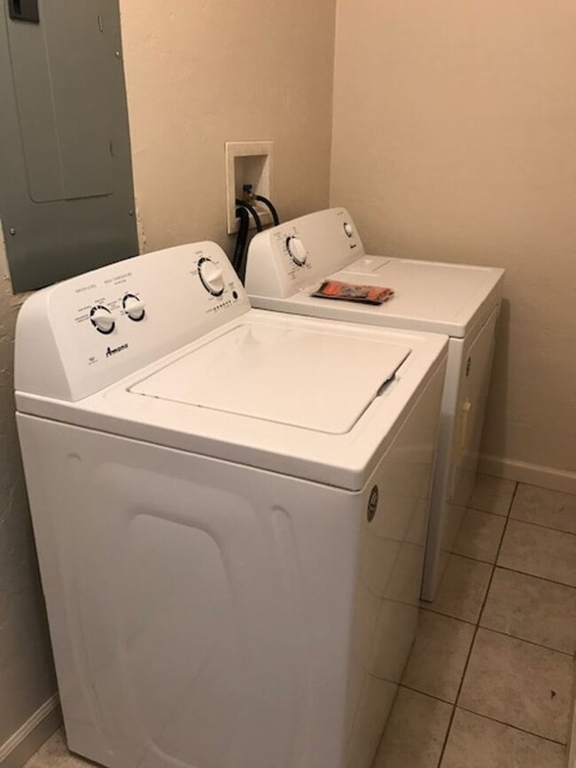 Building Photo - Ada OK Rental