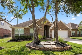 Building Photo - 9907 Brandywood Cir