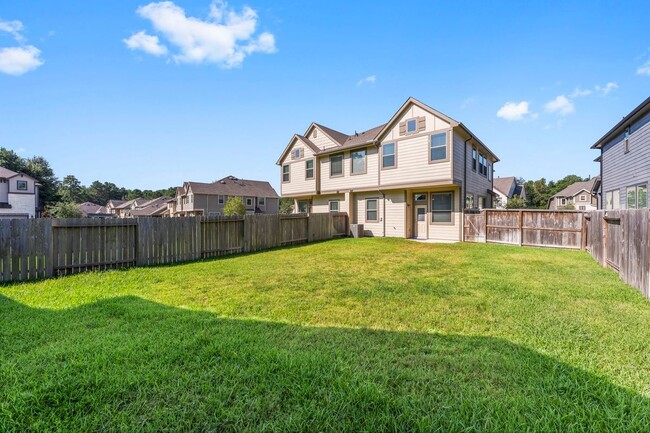 Building Photo - 308 N Spotted Fern Dr