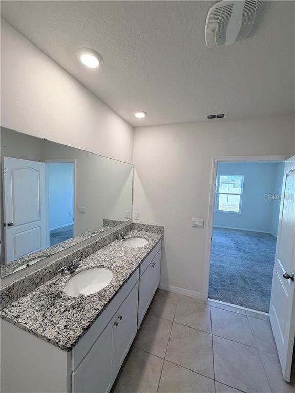 Building Photo - 5653 Winona Dr