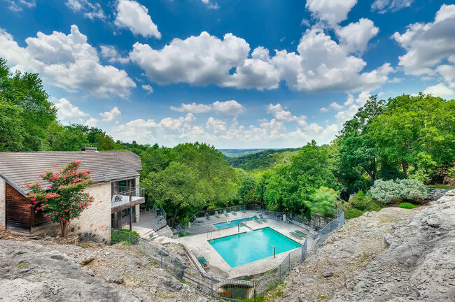 Building Photo - 8200 Neely Dr