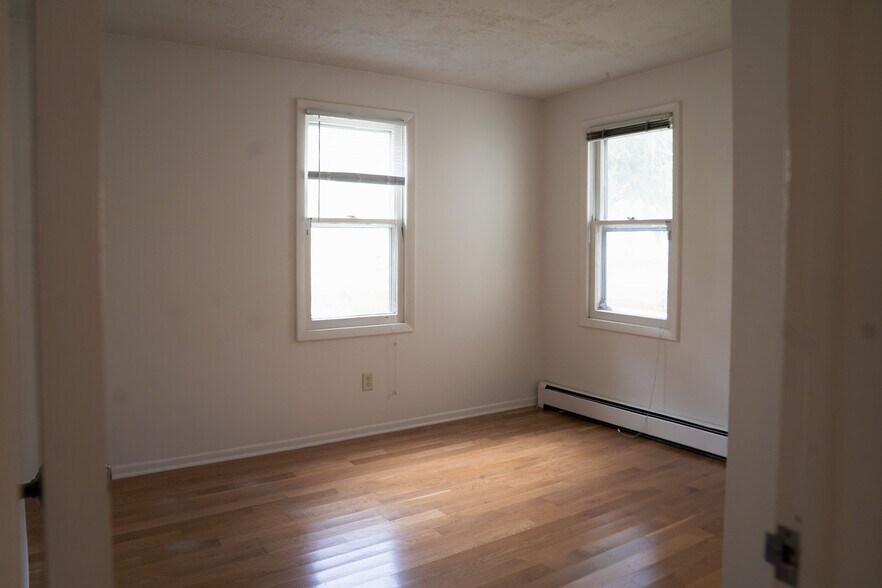 Building Photo - 603 Gott St