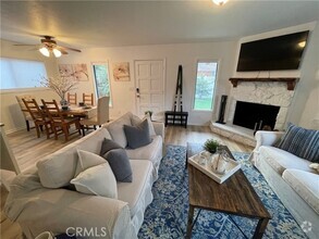 Building Photo - 1095 Pan Springs Ln