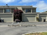 Building Photo - Charming 3-Bedroom Townhouse in Los Olivos...