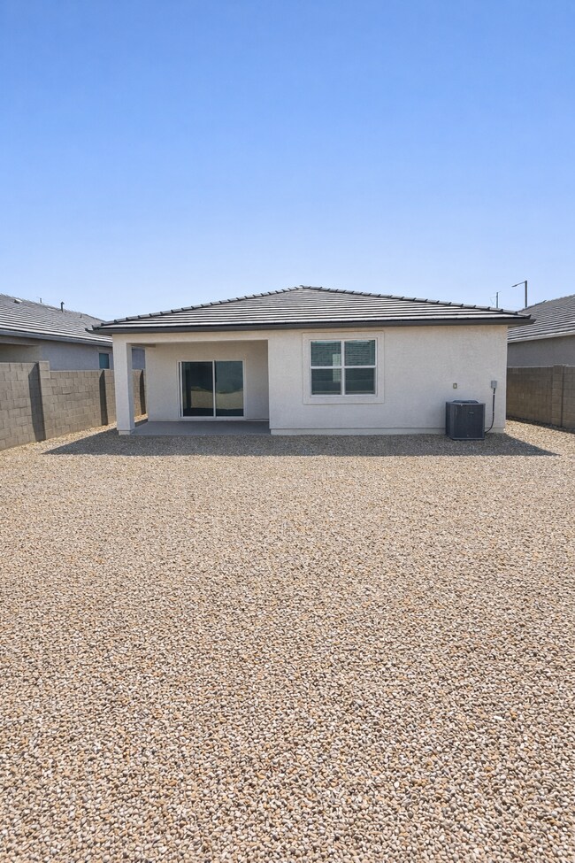 Building Photo - 24208 W Ripple Rd