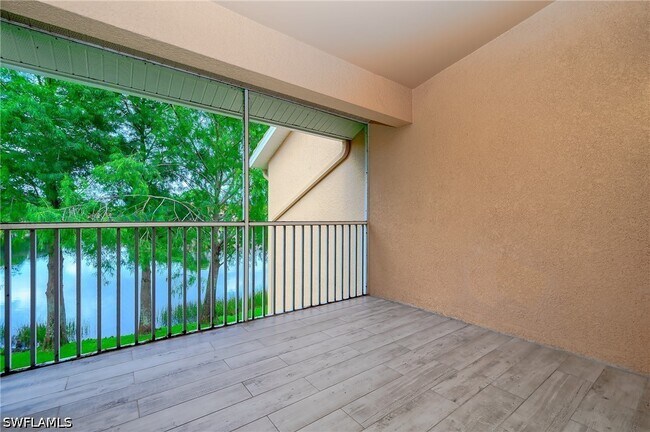 Building Photo - 26700 Rosewood Pointe Dr