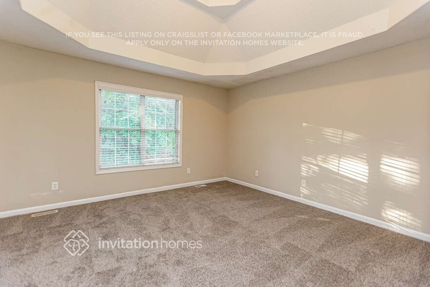 Building Photo - 2026 Spicers Ln