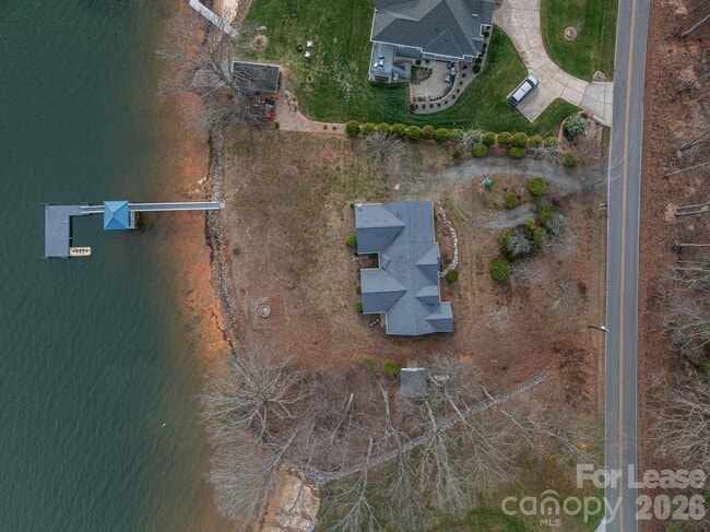 Building Photo - 4626 Little Creek Dr