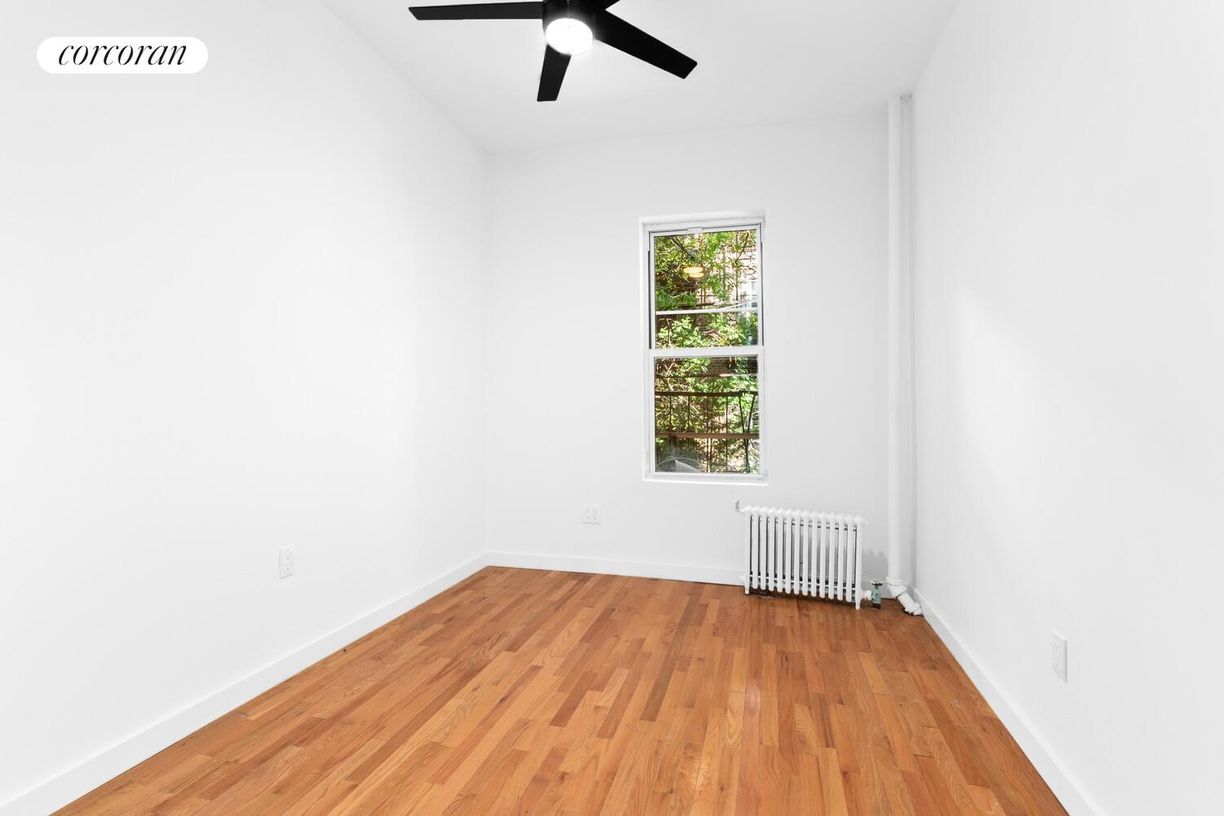 Building Photo - 241 Clifton Pl
