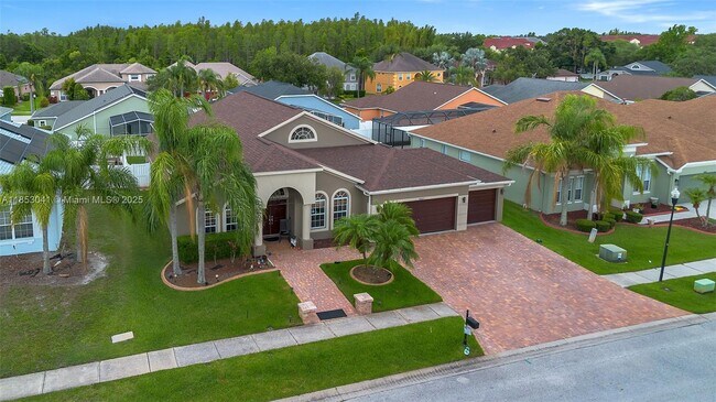 Building Photo - 10327 Meadow Crossing Dr