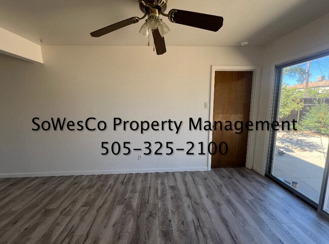 Building Photo - 3 Bed 2 Bath with Garage in Central Farmin...