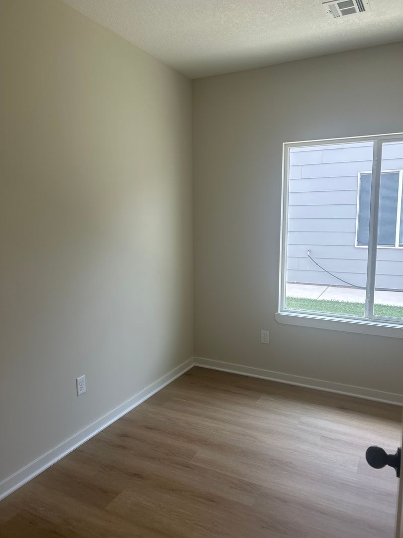 Building Photo - 12467 W