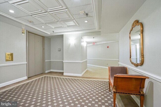 Building Photo - 701 Pennsylvania Ave NW