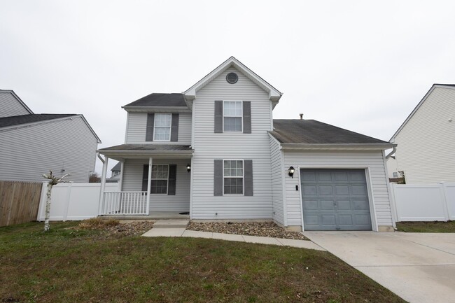 Primary Photo - 4 Millard Ave