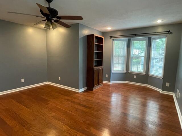 Building Photo - 222 Lakewood Cir